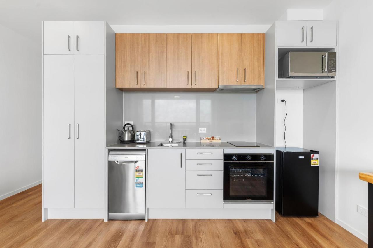 Manukau Studio Apartments Окленд Экстерьер фото